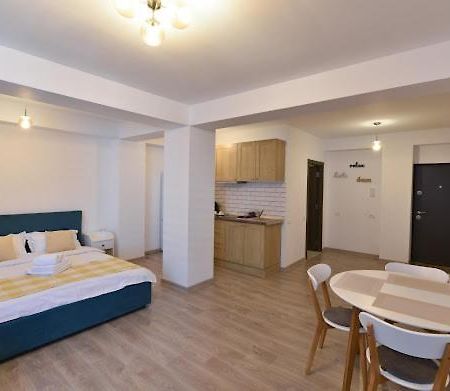 Radu Studio Mamaia Nord Năvodari Exterior foto