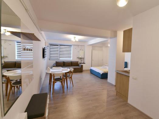 Radu Studio Mamaia Nord Năvodari Exterior foto